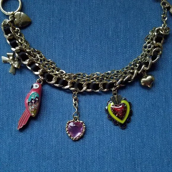 🦜❤️Betsey Sacred Heart Toggle Charm Bracelet Parrot Heart Bow Arrow - EPC❤️🦜
